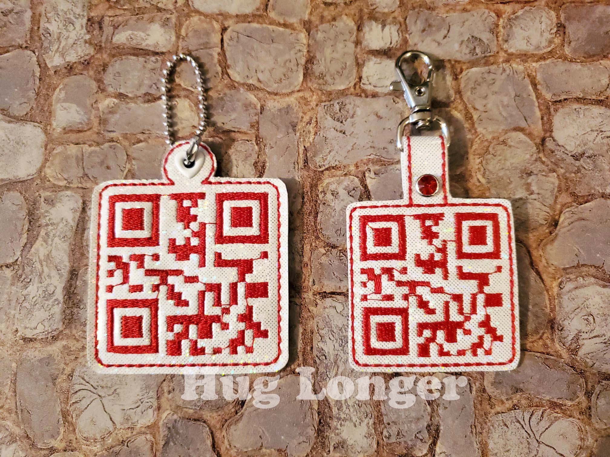 HL ITH QR Code- I Love You- Fobs HL5710