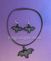 Free Standing Lace In the Hoop Bat Jewelry pattern