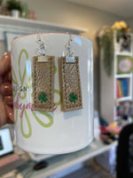 DBB Bar with Clover Earrings embroidery design