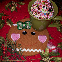 NNK ITH Christmas Gingerbread girl Mug Rug