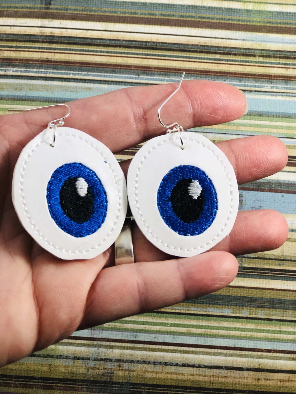 DBB I See You Creepy Eyeball Earrings embroidery design